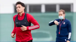 Mercado de invierno: Osasuna cede al delantero Kike Saverio a un equipo de Segunda división B