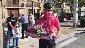 La patinadora navarra Sonia Elósegui vence al cáncer y completa la maratón Pamplona - Puente la Reina