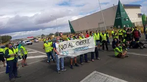 El 'último tren' contra el cierre: la plantilla de Trenasa convoca una manifestación en Castejón