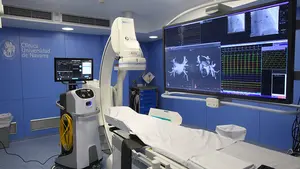Un hospital navarro emplea un dispositivo pionero en España para curar una de las arritmias más frecuentes