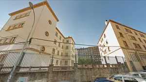 Un colegio de Pamplona estrenará nueva cubierta para adaptarse a la normativa vigente