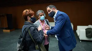 Los abertzales tratan de imponer una tasa Covid para subir los impuestos a los navarros