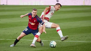 Osasuna se mueve en los últimos instantes del mercado y ata por sorpresa a un nuevo delantero