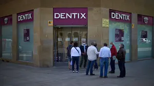 ¿Qué hacer en Navarra ante el cierre de las clínicas Dentix? Estos son los pasos para reclamar