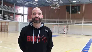 Jordi Juste, ante el Prat en Arrosadía: "Está llamado a luchar por el ascenso con un alto ritmo de juego"