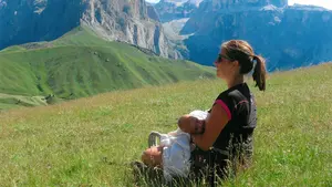 El doble premio de la lactancia materna: esta es la foto ganadora de un popular certamen en Navarra