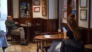 "No procede": la respuesta del Gobierno foral a los hosteleros tras pedir retrasar una hora su cierre nocturno