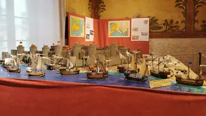 Una veintena de maquetas conmemoran en Pamplona los 500 años del descubrimiento del estrecho de Magallanes