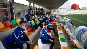 Aquí puedes ver las mejores imágenes del derbi navarro de Segunda B entre la Mutilvera y el Izarra