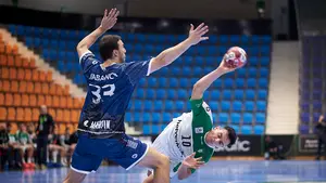 Tercera victoria consecutiva: el Anaitasuna vence cómodamente al Cangas gallego y mira a la zona alta