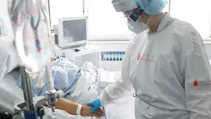 Navarra, la CCAA con mayor subida de hospitalizados por Covid-19 en las dos últimas semanas