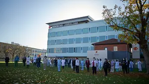 Sanitarios de Navarra reclaman al Gobierno de Chivite menos medallas y m&aacute;s "reconocimiento profesional"