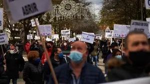 "La culpa la tienen Chivite y su Gobierno": la hostelería vuelve a la calle para exigir su apertura total