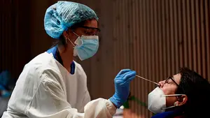 Nuevo descenso de contagios en Navarra: 40 casos detectados en las últimas horas