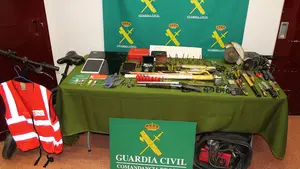 Actuaban en ayuntamientos y establecimientos: dos detenidos por robos con fuerza, uno de ellos natural de Pamplona