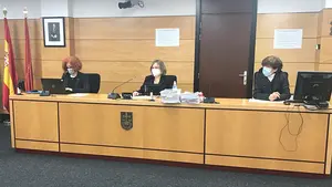 Un hito para la Justicia navarra: tres mujeres componen por primera vez un tribunal en la Audiencia