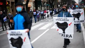 La mitad de presos de ETA está ya a 200 kilómetros de Navarra y País Vasco: 110 traslados solo en 2020