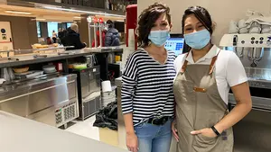 Un club pamplonés abre al público su nuevo bar en plena remodelación de las instalaciones deportivas