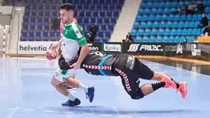 El Anaitasuna no ha podido poner el broche a una gran primera vuelta ante el Sinfín: las mejores imágenes