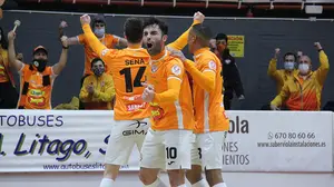 Una goleada para terminar el año: el Ribera Navarra se da una alegría ante el UMA Antequera en Tudela