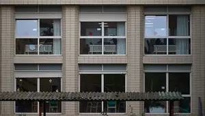 Críticas a la "sinvergüenzada" de las residencias públicas en Navarra: "Están siendo desmanteladas"