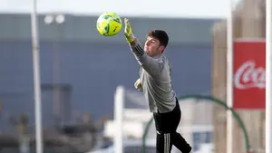 Arrasate ensaya con Juan Pérez como portero en el once titular de Osasuna