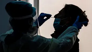 Los positivos por Covid en Navarra se mantienen por encima de los 150 nuevos casos detectados por tercer día seguido