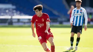 Osasuna hace oficial la tercera cesión de Manu Sánchez y publica cuánto le costará al club