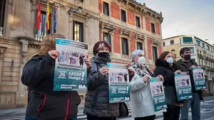Críticas en Navarra por el modelo de residencias de mayores: "Priorizan el beneficio y no el cuidado de personas"