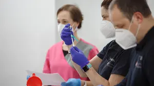 Cómo pedir cita previa para la vacuna del coronavirus en Navarra: las claves que debes conocer