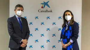 'Niños contra el cáncer': CaixaBank colabora con 25.000 euros en un programa de un hospital navarro