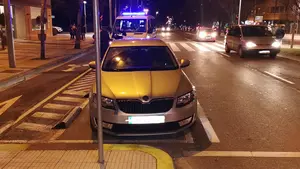 Investigado en Pamplona tras caerse de la moto, chocar contra un coche y triplicar la tasa de alcohol permitida