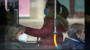 Navarra resiste a la Covid-19 y sus nuevos positivos vuelven a caer por debajo del centenar en el último día