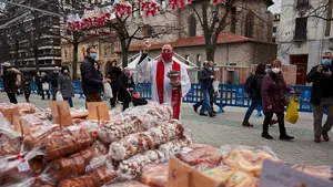 Un éxito en plena pandemia: Pamplona agradece a sus vecinos por cumplir las medidas en el mercadillo de San Blas