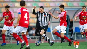 Gran victoria del Tudelano a domicilio que da un golpe en la mesa y se coloca en la zona alta de la tabla