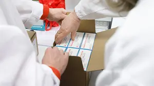 Navarra "no tiene un mecanismo" para donar vacunas directamente a terceros países