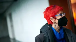 Instan a articular una estrategia de prevención del suicidio en menores en Navarra