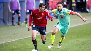 Apelación retira la amarilla a Jonathan Calleri ante el Granada y deja en evidencia a Estrada Fernández