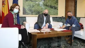 Dos localidades navarras firman los conciertos previos a la redacción de sus planes urbanísticos