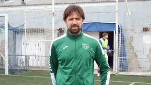 Sorpresa en Estella: el entrenador del Izarra se marcha después de solo cinco meses