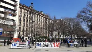 T&eacute;cnicos sanitarios crean un buz&oacute;n para recoger quejas y envi&aacute;rselas a Chivite