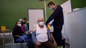 ¿Por qué Navarra tiene más vacunados de 45 años que de entre 60 y 65?