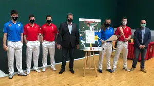 Arranca el proyecto "Viernes Labrit" con pelota aficionada en Pamplona
