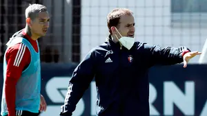 Osasuna comienza a ejercitarse para un mes clave en busca de la permanencia
