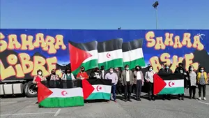 Un camión cargado de suministros parte desde Navarra hacia el Sáhara