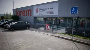 Empleados de la 'central navarra' de Covid alertan de su relevo por gente sin experiencia