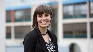 Las bebidas azucaradas acumulan grasa en el hígado a todas las edades