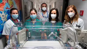 Las madres vacunadas con Pfizer y Moderna pasan los anticuerpos a sus bebés