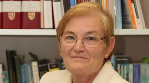 Fallece Carmen San Mart&iacute;n, primera directora de Estudios de la Facultad de Econ&oacute;micas de la UNAV