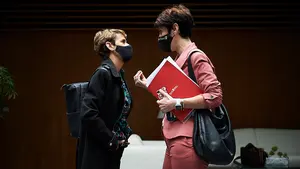 Las ayudas del Gobierno foral a empresas privadas sufren un aumento "notable" por la Covid